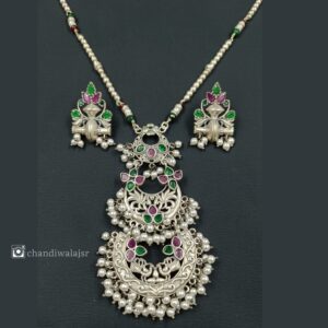 silver necklace with earring (2)